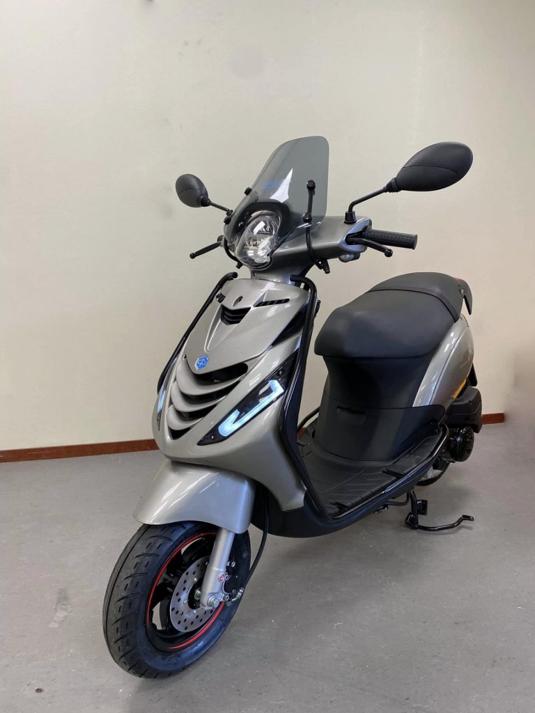 Zip kopen Helmond