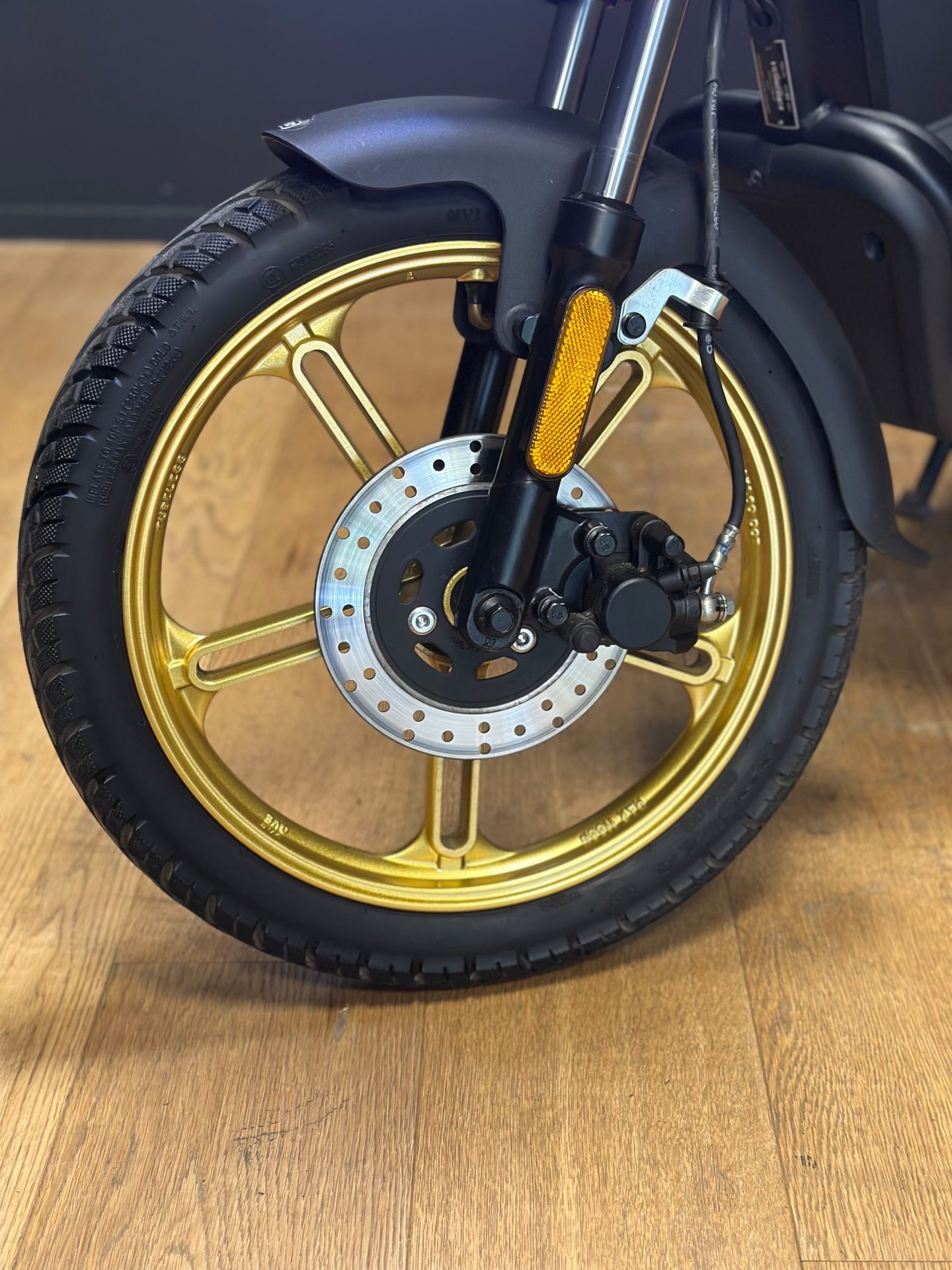 AGM Goccia Gold edition