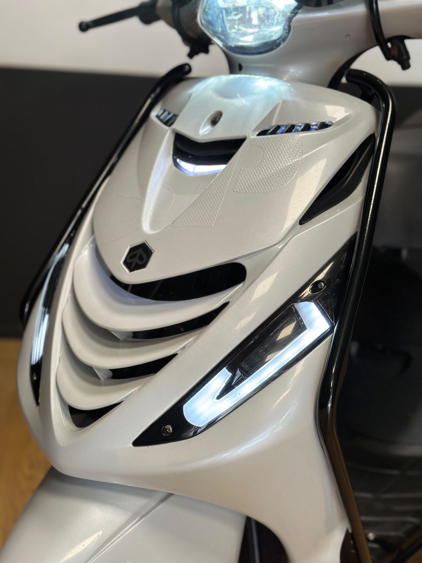 Piaggio Zip E4